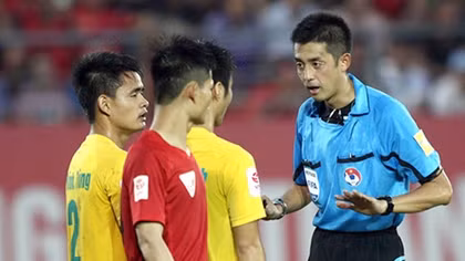 VPF sẽ sử dụng trọng tài ngoại bắt trận “chung kết ngược” 