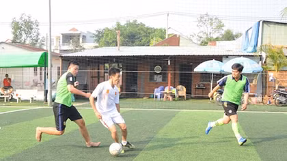 Giao lưu đội bóng Báo CAND với Liên quân Báo chí ĐBSCL