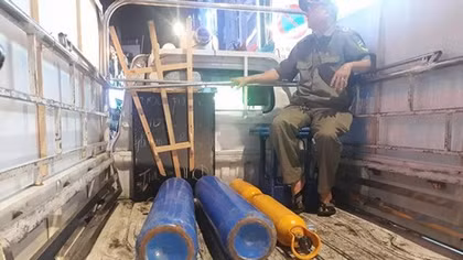 "Bóng cười" và... nước mắt