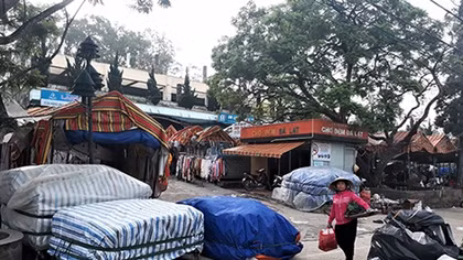 Chợ đêm Đà Lạt bị biến thành điểm dựng lều trại