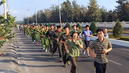 Rèn luyện thân thể theo gương Bác Hồ vĩ đại 