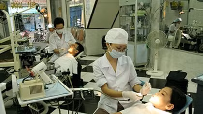 Hà Nội siết chặt hoạt động y tế tư nhân