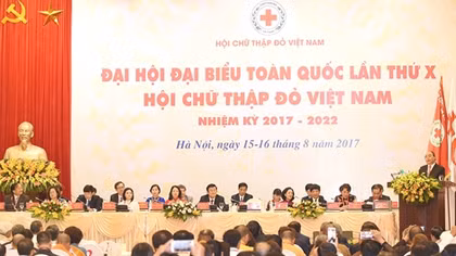 Thủ tướng: Cần tiếp tục phát huy tinh thần chia sẻ trong xã hội