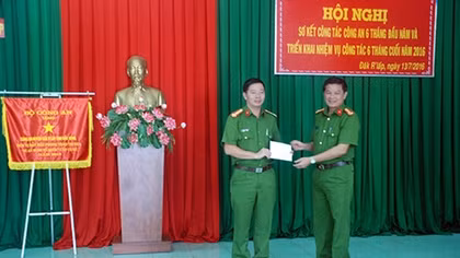 Thưởng nóng Công an huyện Đắk R’lấp phá nhanh vụ trộm cắp