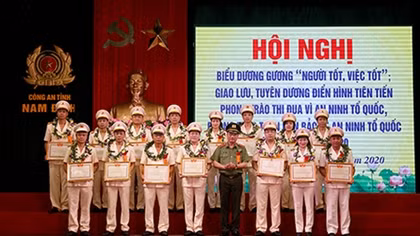 Nâng cao hiệu quả các phong trào thi đua tại Công an tỉnh Nam Định
