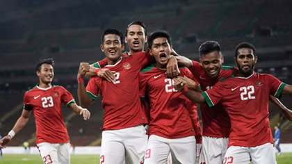 U22 Indonesia 2-0 U22 Campuchia: Indonesia đi tiếp, Việt Nam đi về
