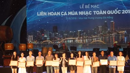 Bế mạc Liên hoan Ca Múa Nhạc toàn quốc 2018 