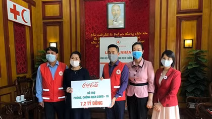 Coca-Cola ủng hộ 7,2 tỷ đồng giúp Việt Nam trong phòng, chống dịch