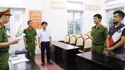 Những chiêu trò “bánh vẽ” và cái bẫy nơi xứ người