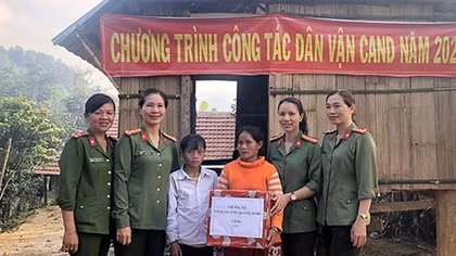 Lan tỏa lòng nhân ái của Phụ nữ Công an