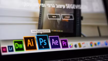 Người dùng Adobe Creative Cloud nhận cảnh báo lừa đảo