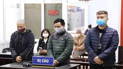Khẩn trương xét xử các vụ án liên quan phòng, chống dịch COVID-19