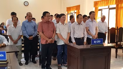 Gần 33 năm tù cho 23 cán bộ Hải quan vi phạm pháp luật