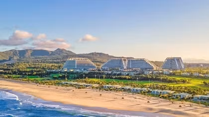 Giải mã kiến trúc độc đáo của FLC Grand Hotel Quy Nhon, khách sạn quy mô hàng đầu Việt Nam