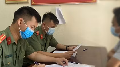 Triệu tập “cư dân mạng” sốt sắng đăng tin thất thiệt về F0, F1