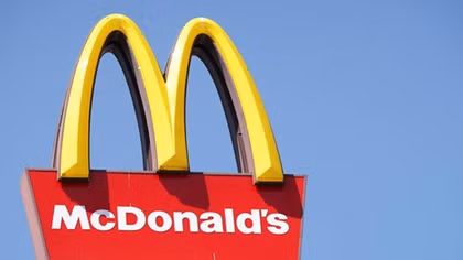 Hàng loạt nhân viên McDonald “tố” bị quấy rối tình dục