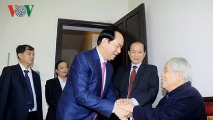 Chủ tịch nước chúc thọ nguyên Tổng Bí thư Đỗ Mười