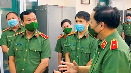 Đẩy mạnh hiện đại hóa hạ tầng, nâng cao chất lượng công tác viễn thông, cơ yếu