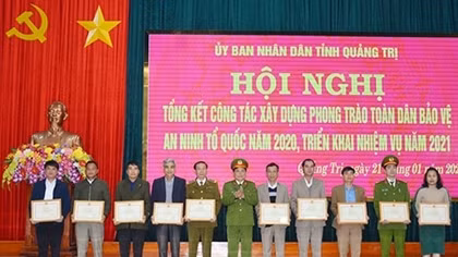 Nhiều tập thể, cá nhân được khen thưởng vì thành tích bảo vệ ANTQ
