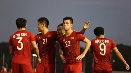 Việt Nam phá dớp loại Thái Lan bằng kịch bản không ngờ