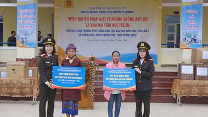 Phụ nữ Bộ Công an đồng hành cùng phụ nữ biên cương