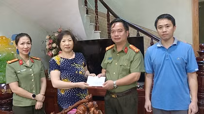 Công an tỉnh Phú Thọ tri ân các gia đình chính sách