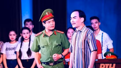 Khi hình tượng người chiến sĩ CAND lên sân khấu truyền thống