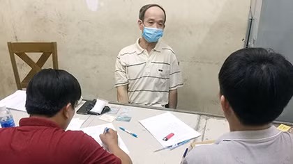 Công an triệt phá đại lý bán lẻ ma túy từ lời khai Shipper