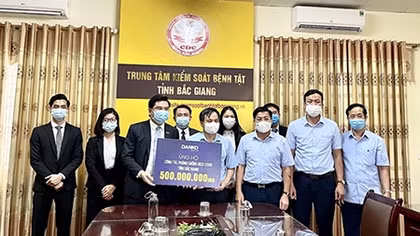 Danko Group ủng hộ 500 triệu chung tay cùng Bắc Giang chống dịch COVID-19