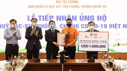 Shopee và Garena Việt Nam ủng hộ 1 triệu USD vào Quỹ vaccine phòng, chống COVID-19