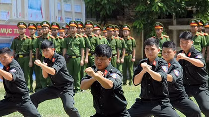 Chất “thép” của người lính Cảnh sát cơ động