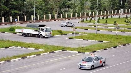Rà soát lại đội ngũ giáo viên tại các trung tâm đào tạo lái xe