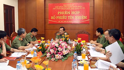 Họp hội đồng xét tặng danh hiệu Nhà giáo nhân dân, Nhà giáo ưu tú trong Công an nhân dân