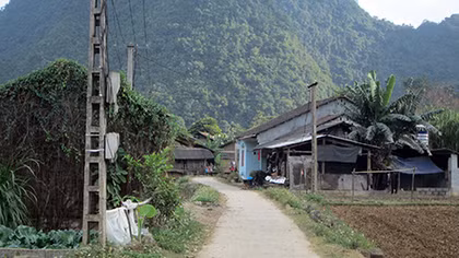 Nghề "tiễn đưa linh hồn người chết" ở vùng cao