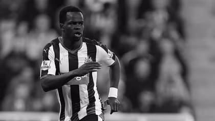 Nhìn từ cái chết của Cheick Tiote: Nỗi ám ảnh "tim mạch" của lục địa đen