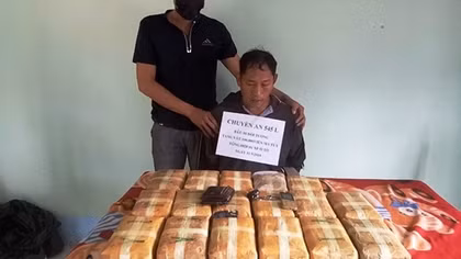 Triệt phá nhiều ổ nhóm mua bán, tàng trữ trái phép chất ma túy