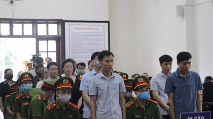  8 năm tù cho bị cáo chủ mưu trong vụ gian lận điểm thi ở Hoà Bình