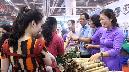 32 gian hàng nước ngoài tham gia hội chợ OCOP khu vực phía Bắc