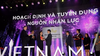 Công ty BAT Việt Nam nhận giải thưởng Vietnam HR Award 2016