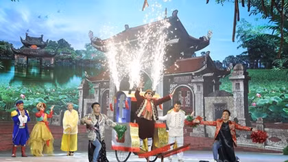 “Gặp nhau cuối năm” - không nên duy trì một chương trình chỉ để mua vui