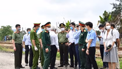 Chuyện “Đi từng ngõ, gõ từng nhà” kiểm soát dịch COVID-19 ở Công an TP Hải Phòng
