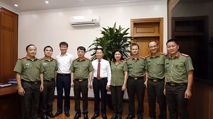 Bí thư Tỉnh uỷ Yên Bái làm việc với Đoàn công tác Báo CAND