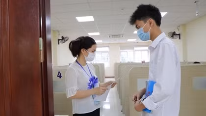 ĐHQG Hà Nội tổ chức thi đánh giá năng lực cho những thí sinh đầu tiên