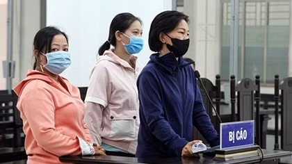 Cùng bị tù vì rủ nhau đi… "bắt ghen"