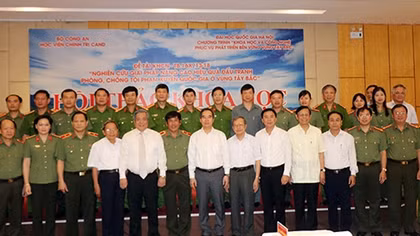 Phát huy vai trò lãnh đạo của Đảng trong đấu tranh phòng chống tội phạm
