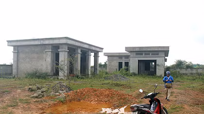 Những công trình dân sinh tiền tỷ bị bỏ hoang