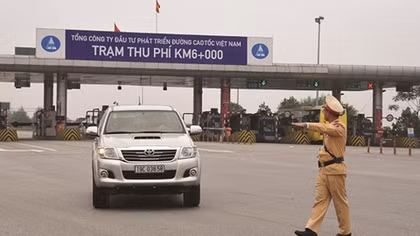 Ăn tết cùng "lính áo vàng"