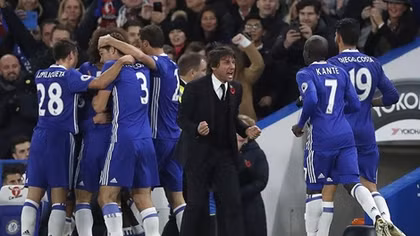 Chelsea thắng lịch sử, Conte phấn khích