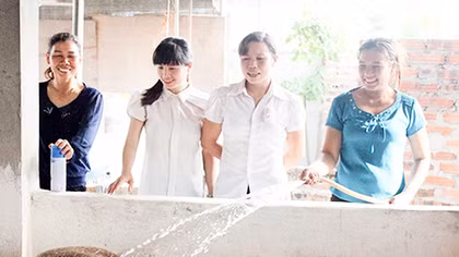 Hạnh phúc muộn màng nơi "tâm bão" buôn người đi qua