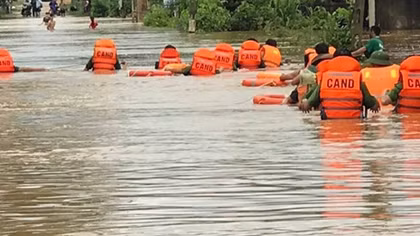 Mưa lớn từ Nghệ An đến Quảng Ngãi, cảnh báo lũ quét